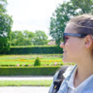 Meet your Posher, Natalie